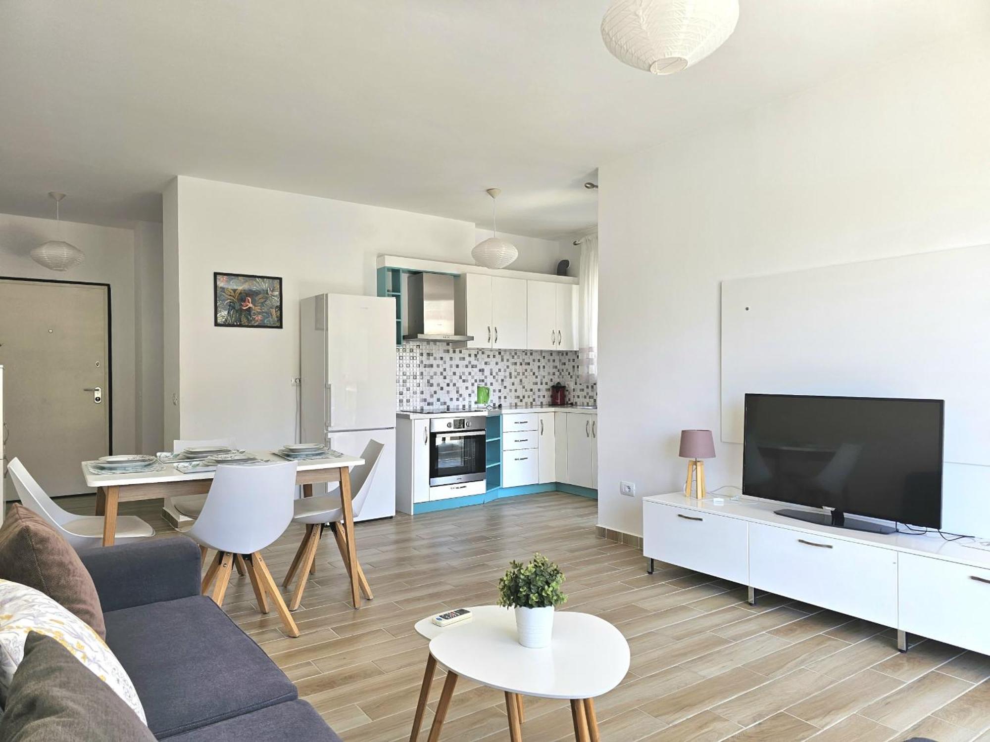 Brand New Apartments Sarandë エクステリア 写真