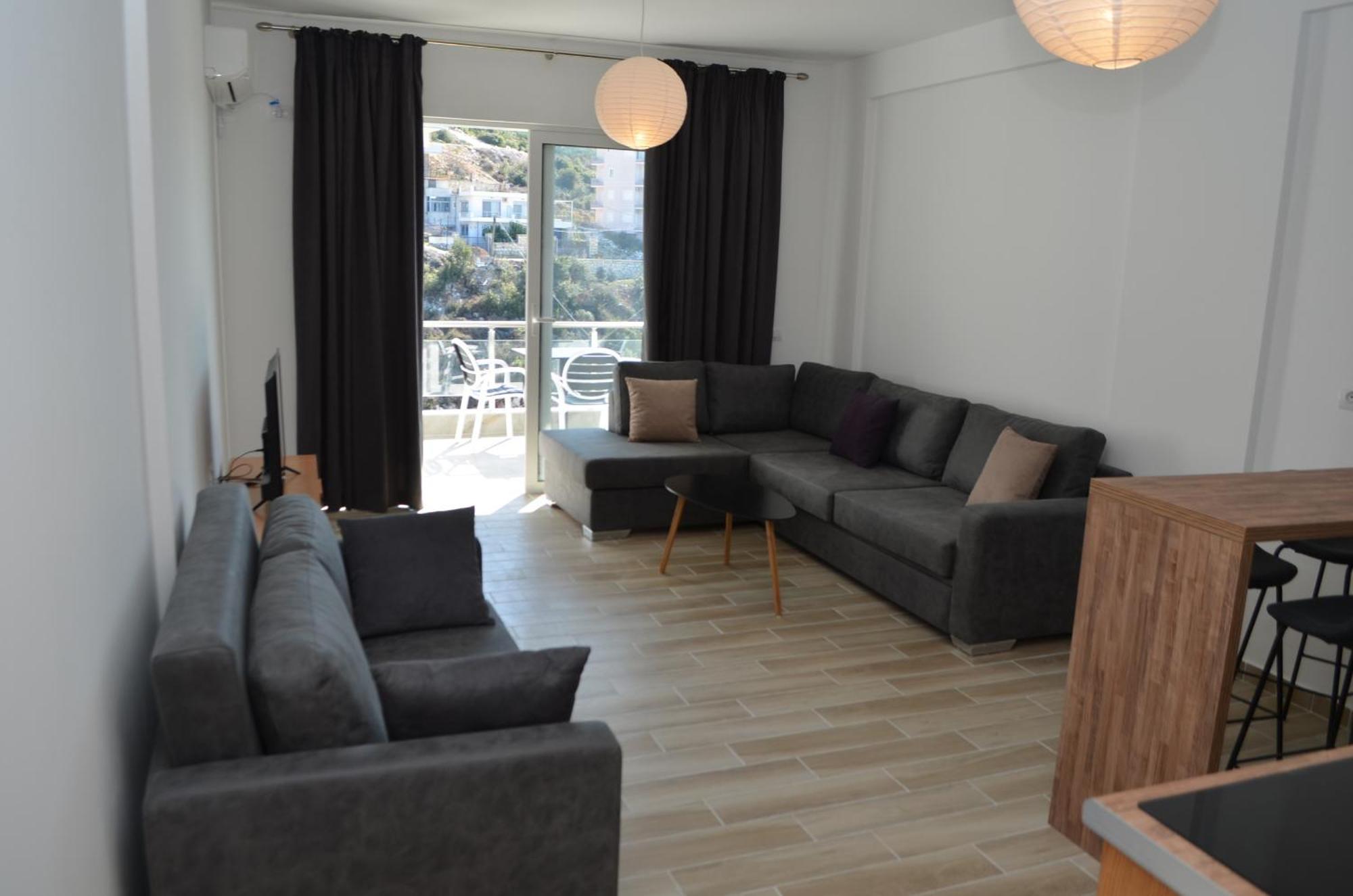 Brand New Apartments Sarandë エクステリア 写真